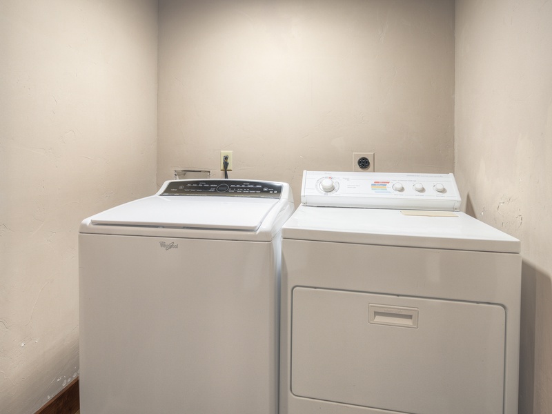 Second laundry room (Level 1)