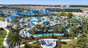 The newly opened amenity center at Windsor Cay features a zero-entry resort pool, lazy river, fitness center, and so much more!