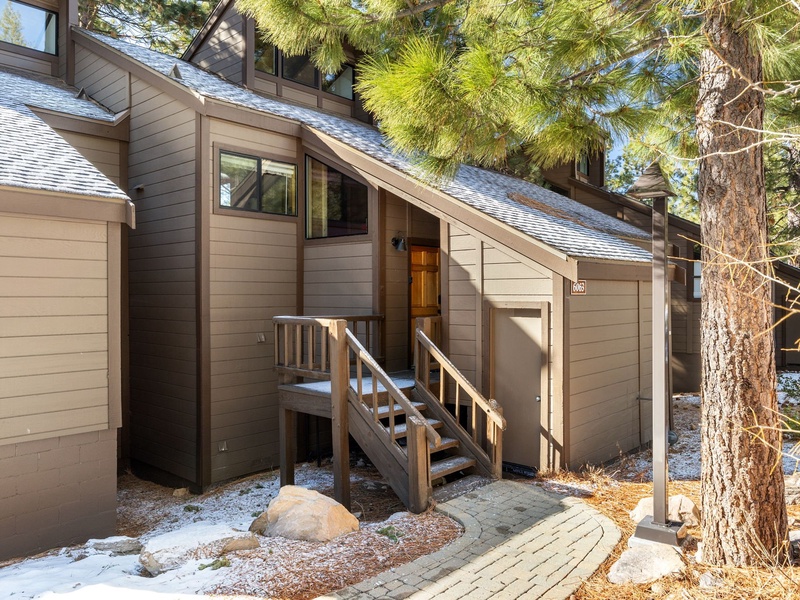 A few steps to the front door.