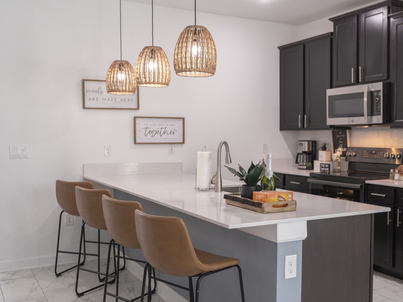 Our kitchens are fully equipped with all the appliances you need to prepare your meals for the day.