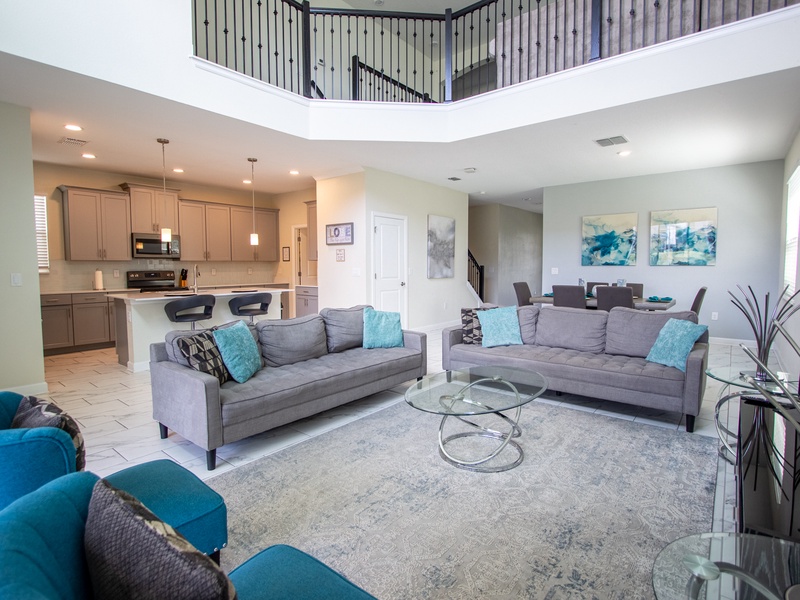 Open-concept spaces, ideal for spending time with family and friends.