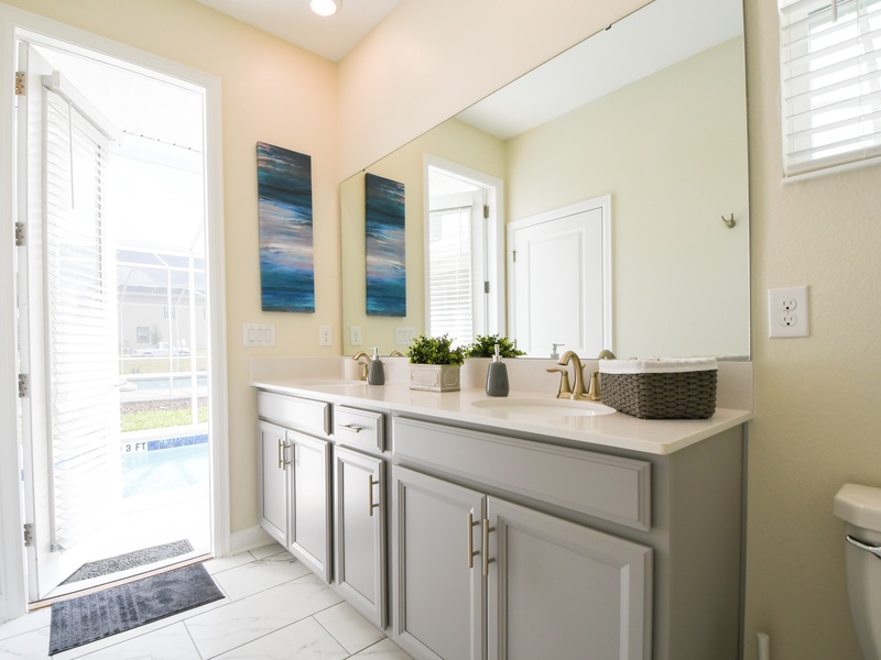 Beautiful, high-quality bathrooms