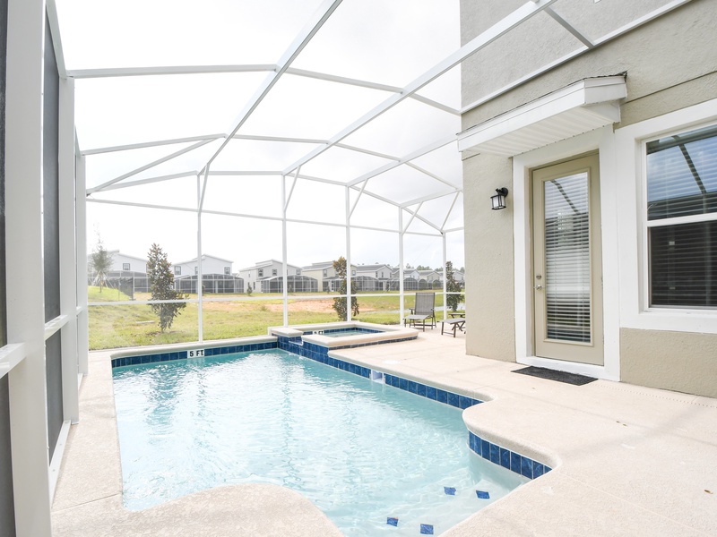 Enjoy the lovely Florida weather by taking a refreshing dip at the pool.