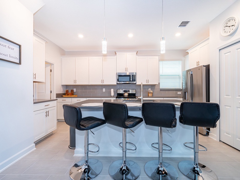 Our kitchens are fully equipped with all the appliances you need to prepare your meals for the day.