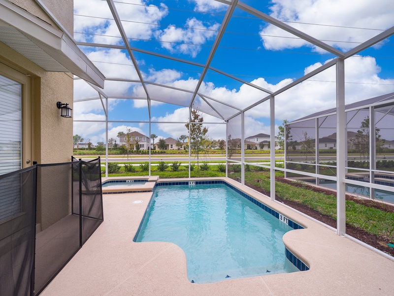 Soak up the Florida sunshine and enjoy the perfect weather!