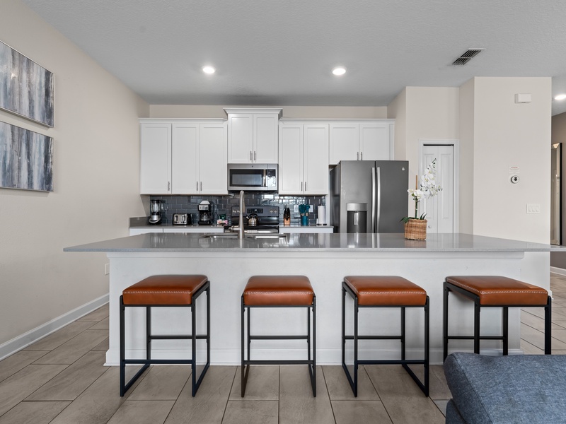 Our kitchen is fully equipped with all the appliances you need to prepare your meals throughout the day.