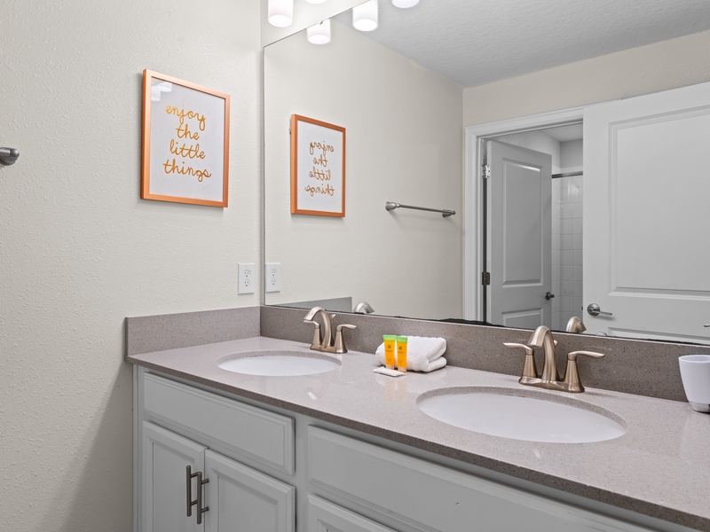 Beautiful high quality bathrooms!