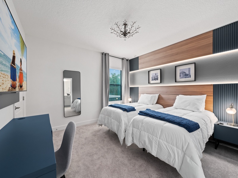 Rest in our high-quality beds after a long day at the parks or meetings, comfort you can count on!