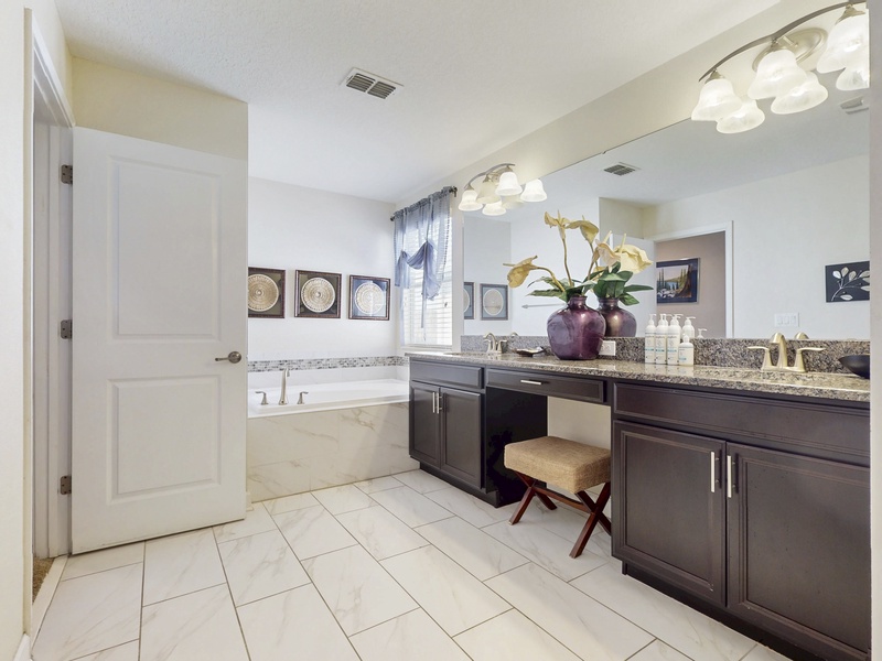 Everyday comfort adds ease to your Orlando vacation.