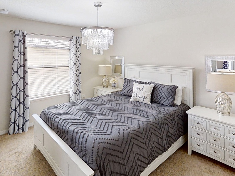 Bedroom #3 - Queen Bed on 2nd floor with TV
