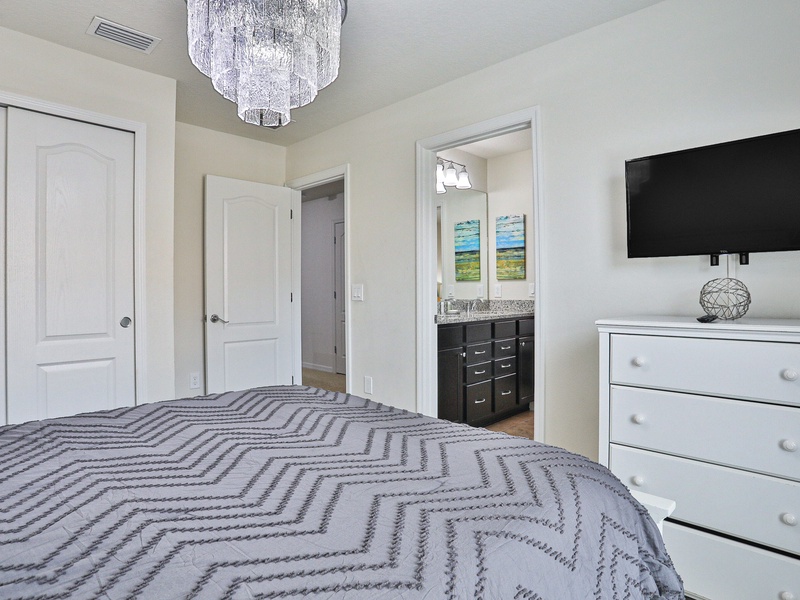 Bedroom #3 - Queen Bed on 2nd floor with TV