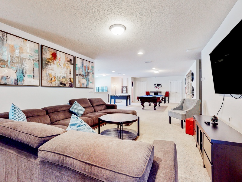 2nd floor TV area
