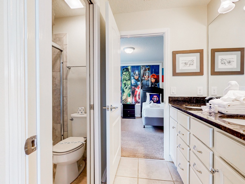 Jack & Jill bathroom between Bedroom #3 & Bedroom #4