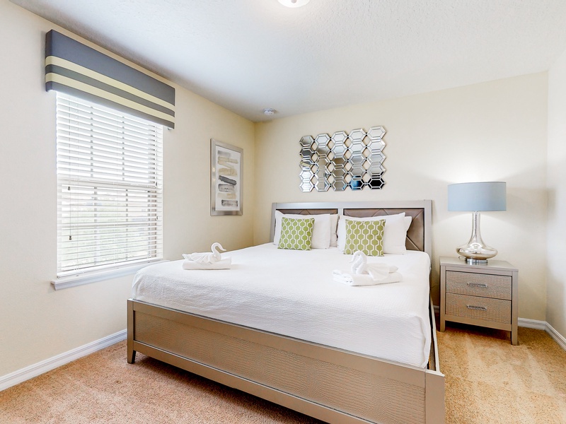 Bedroom #4 King attached to Jack & Jill bathroom