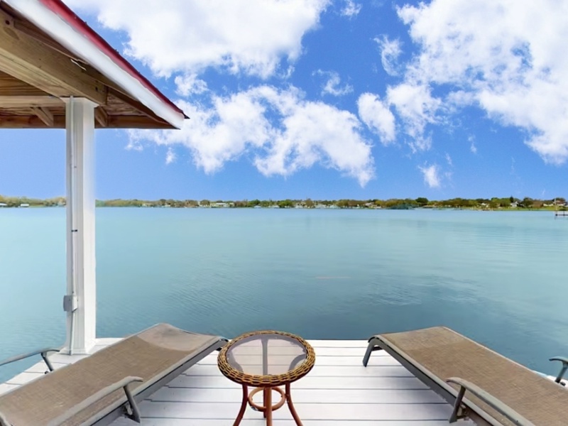 Paradise on Lake Henry