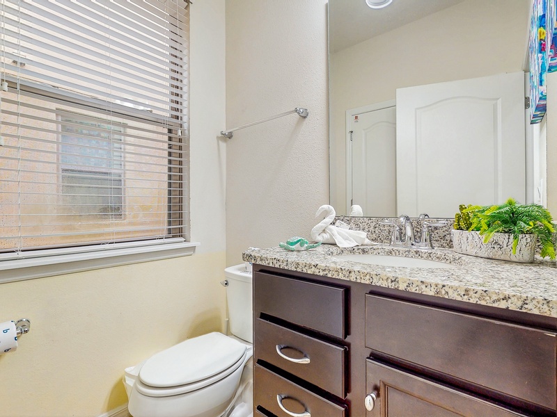 1/2 bath
