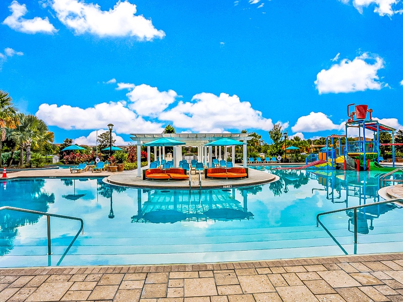 Windsor at Westside pool