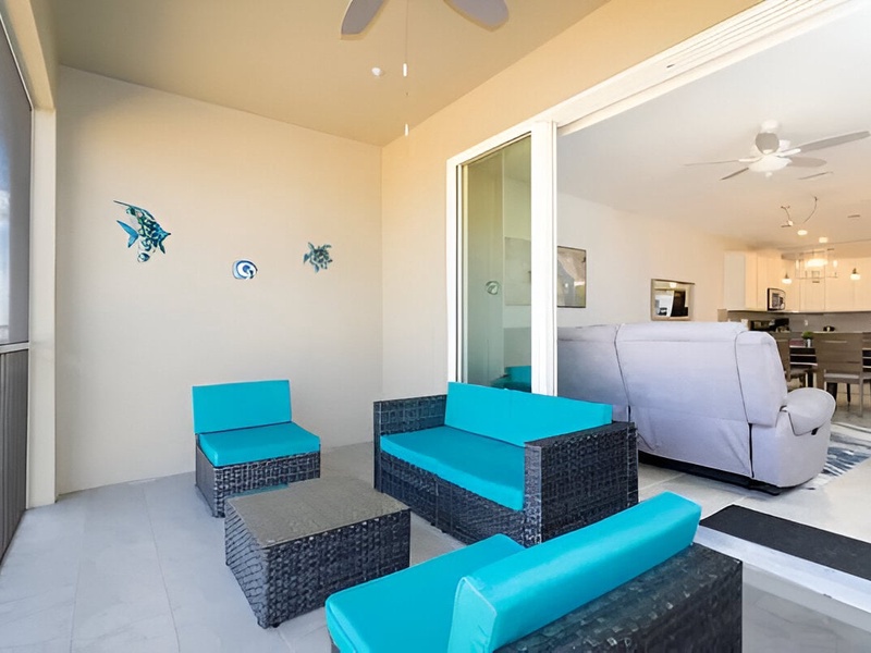 The balcony perfectly integrates with the main area of the house, where you can entertain while taking in fresh air.