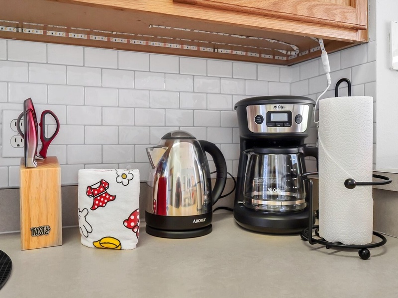 With all the appliances you may need to prepare your meals for the day!