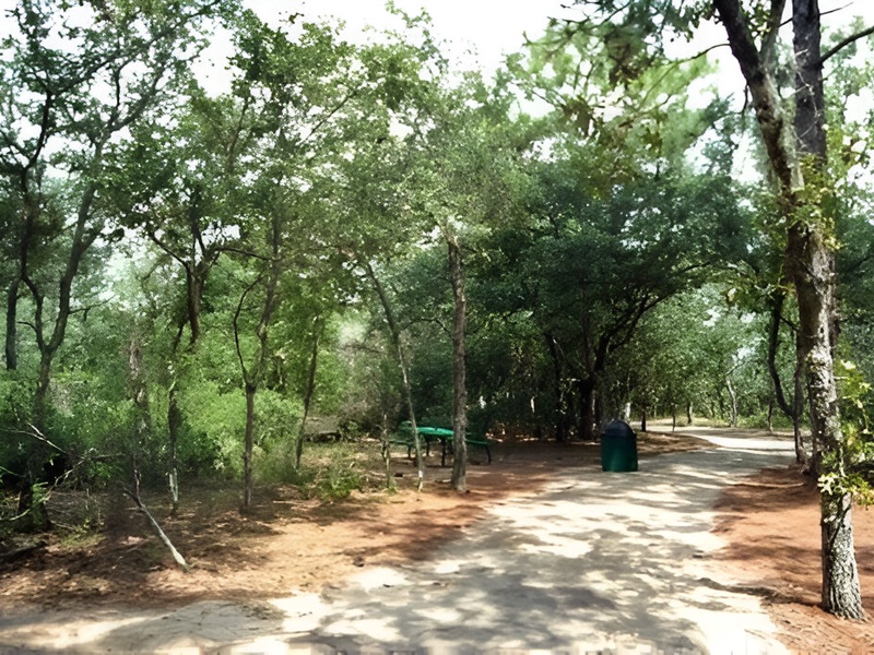 The resort's known for itslush landscaping and tranquil atmosphere.