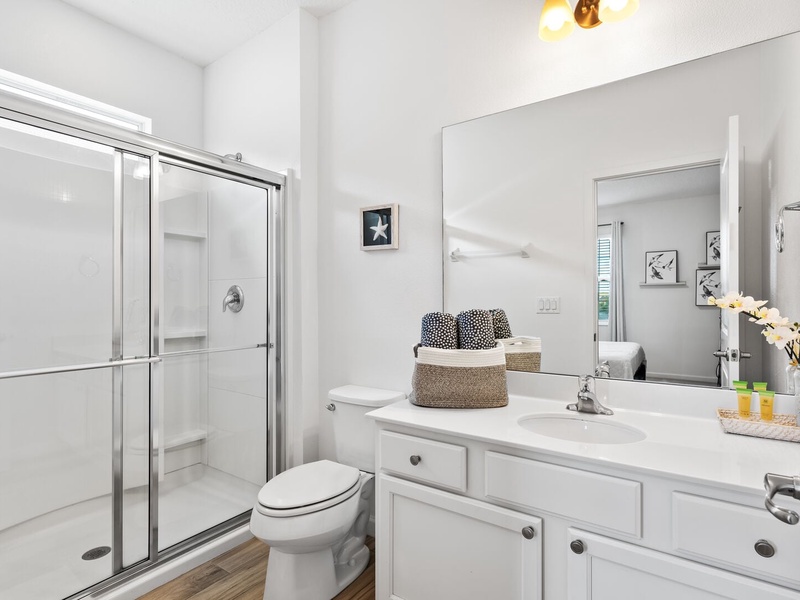 High-quality bathrooms designed for your comfort.