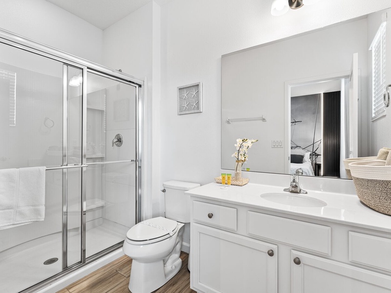 High-quality bathrooms designed for your comfort.