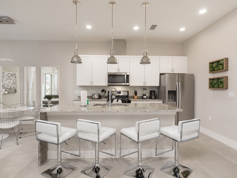 Fully-equipped kitchens, with all the appliances you need to prepare  your meals for day.