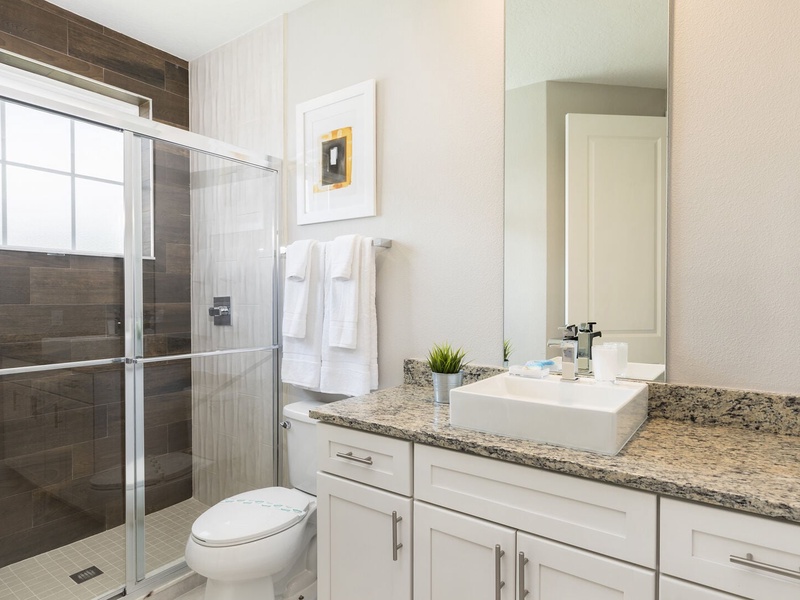 Beautiful high quality Bathrooms!