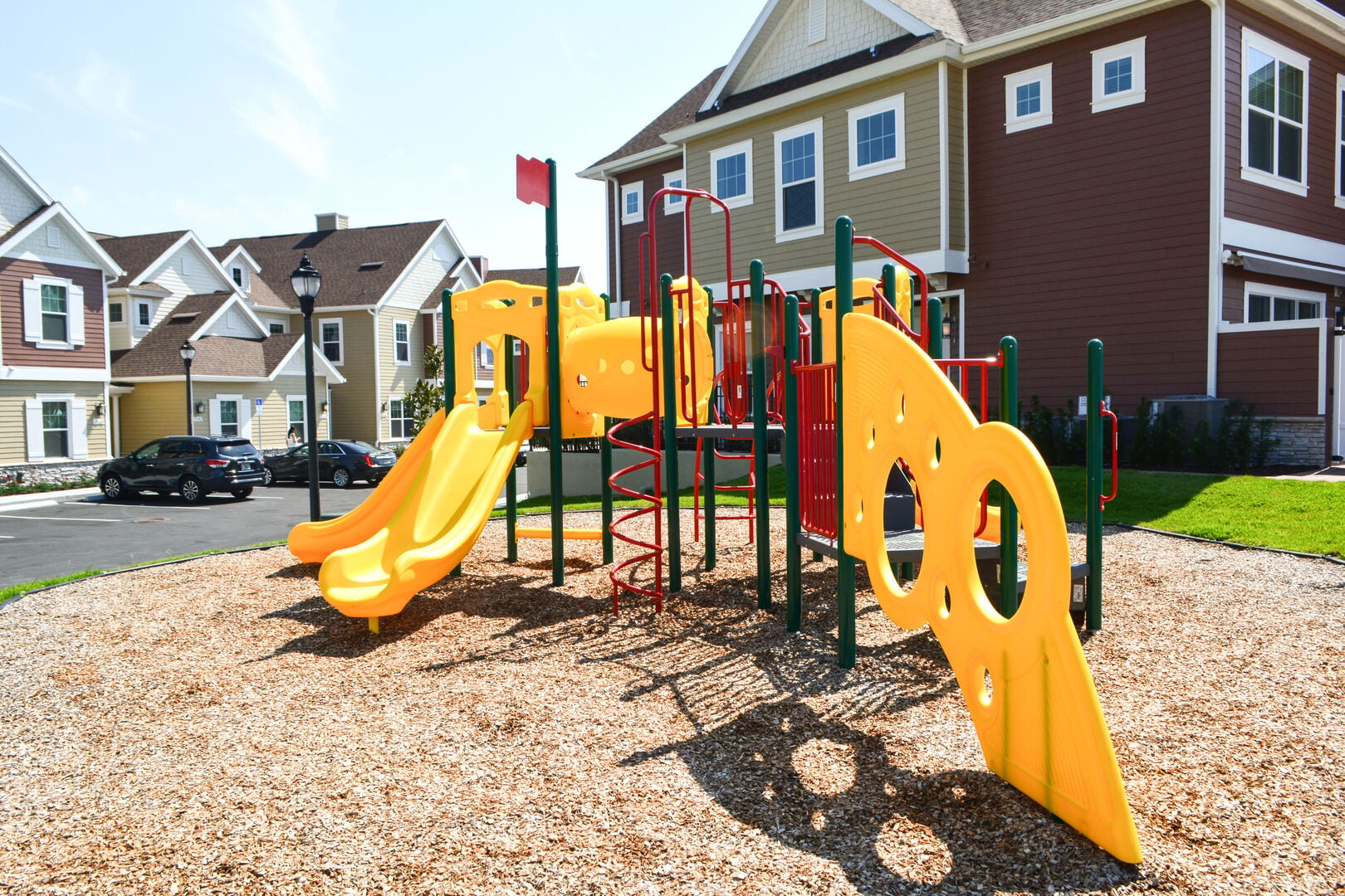 Let your children enjoy at the outdoor playgorund.