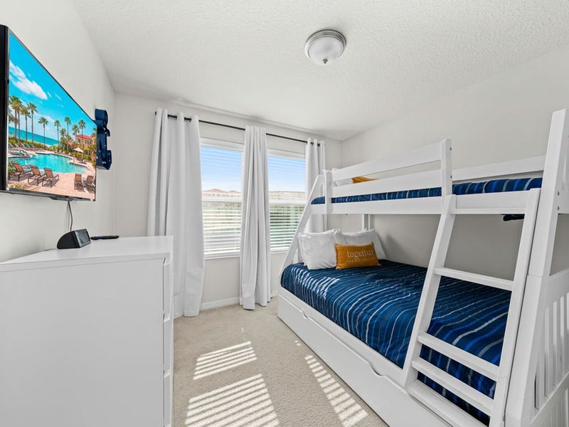 Spacious & Comfortable areas to enjoy with family!