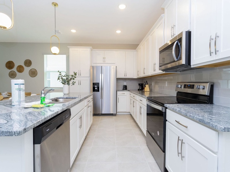 Fully equipped kitchen!