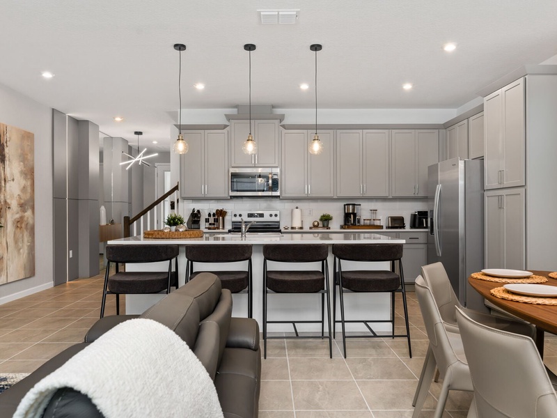 Fully equipped kitchen with all the appliances you need to prepare delicious meals.