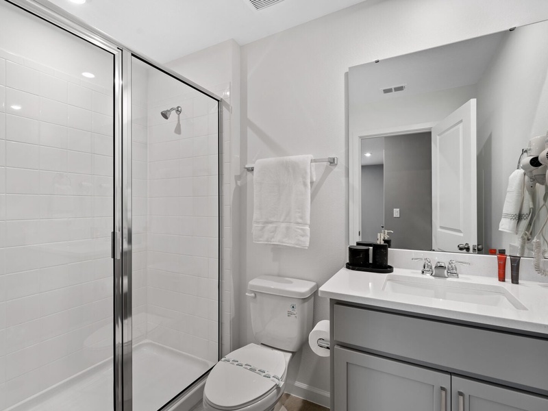 Beautiful high quality bathrooms.