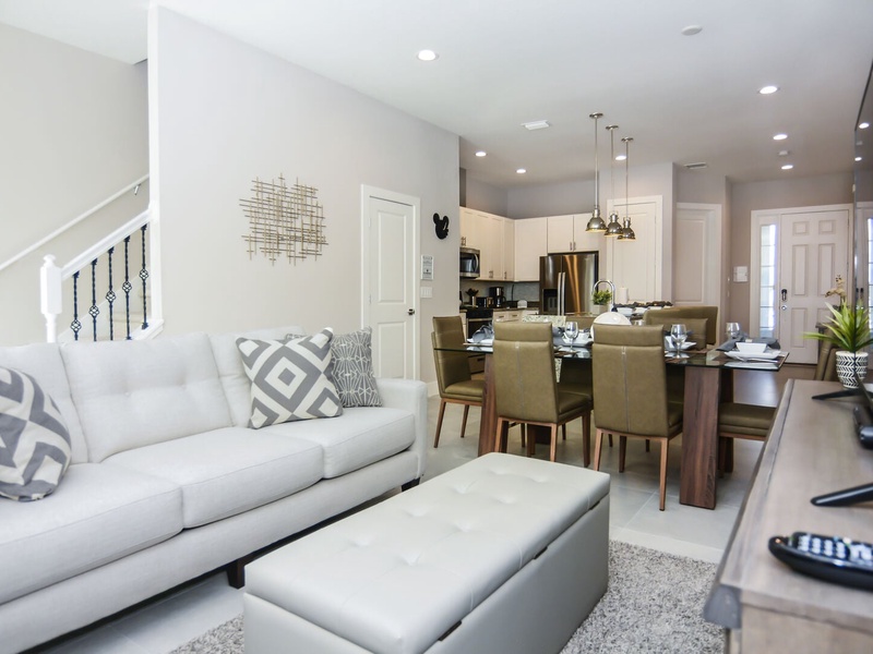 Spacious & Comfortable areas to enjoy with family!