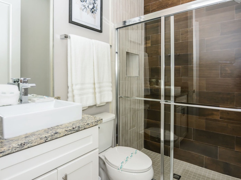 Beautiful high quality Bathrooms!