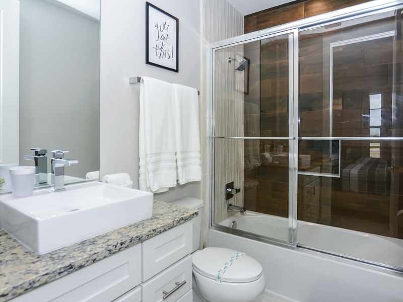 Beautiful high quality Bathrooms!