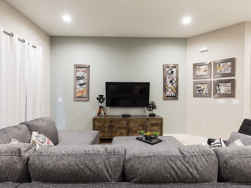 Spacious & Comfortable areas to enjoy with family!