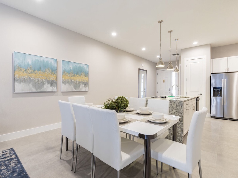 Spacious & Comfortable areas to enjoy with family!