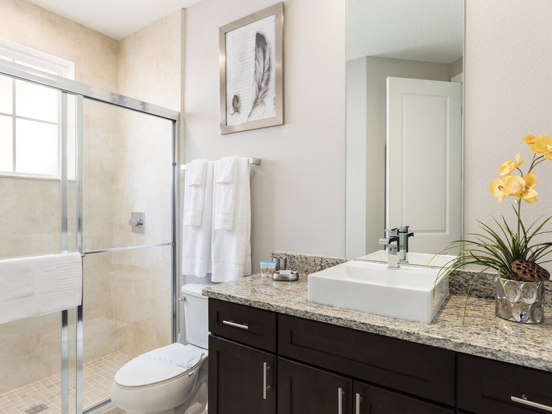 Beautiful high quality Bathrooms!