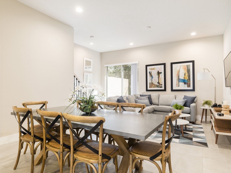 Spacious & Comfortable areas to enjoy with family!