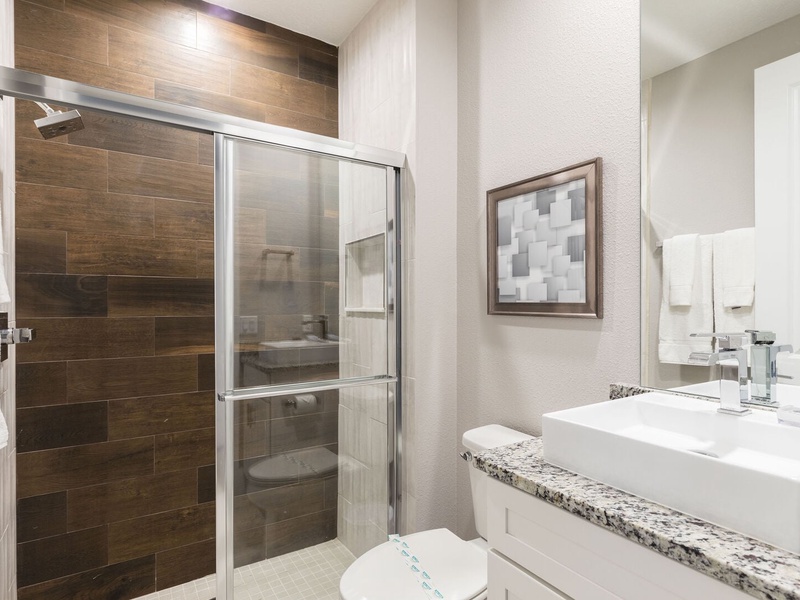 Beautiful high quality Bathrooms!
