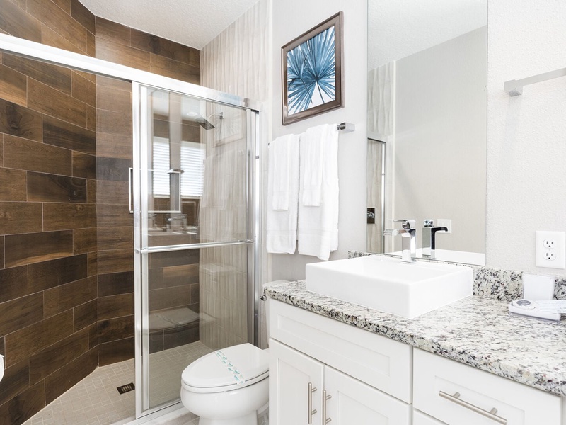 Beautiful high quality Bathrooms!