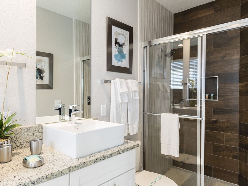 Beautiful high quality Bathrooms!