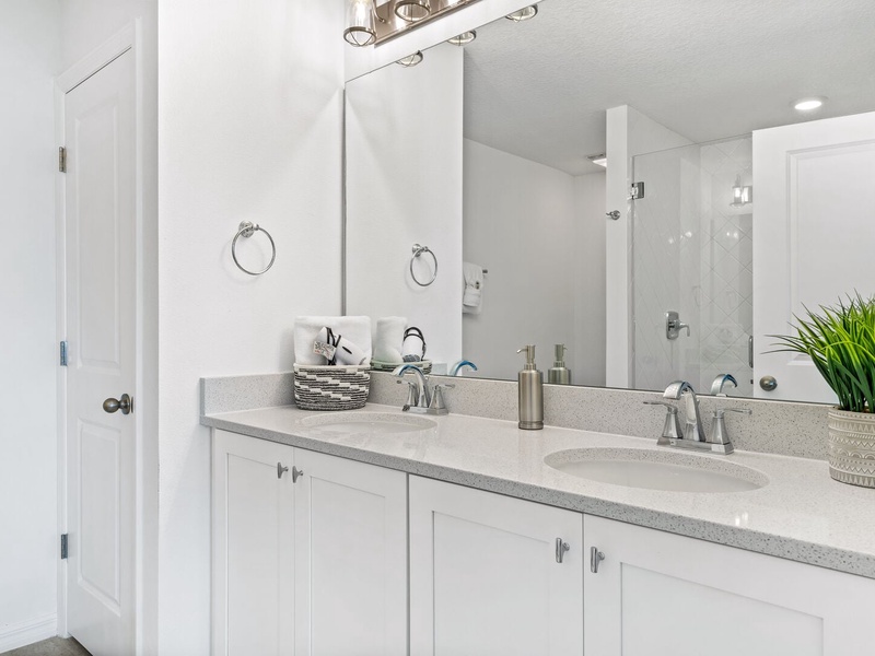 Beautiful high quality bathrooms.