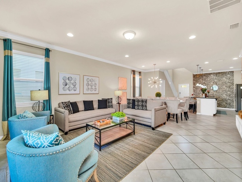 Spacious & Comfortable areas to enjoy with family!