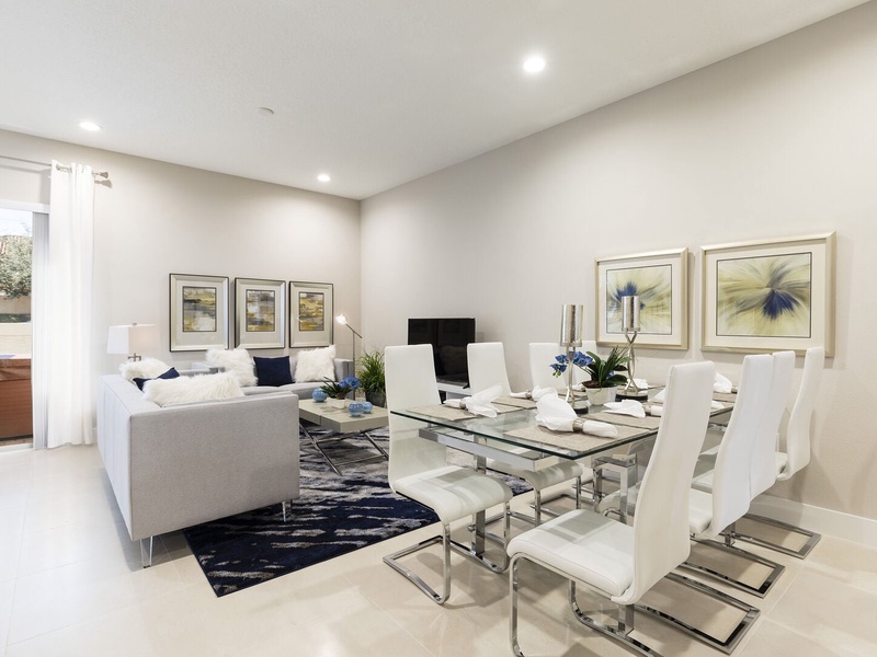 Spacious & Comfortable areas to enjoy with family!