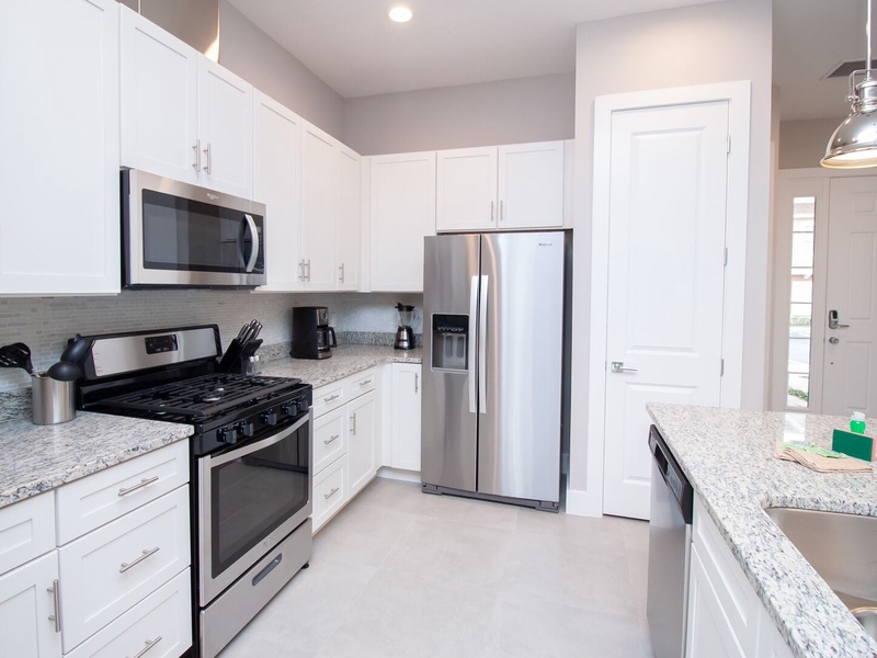 All Kitchen appliances available