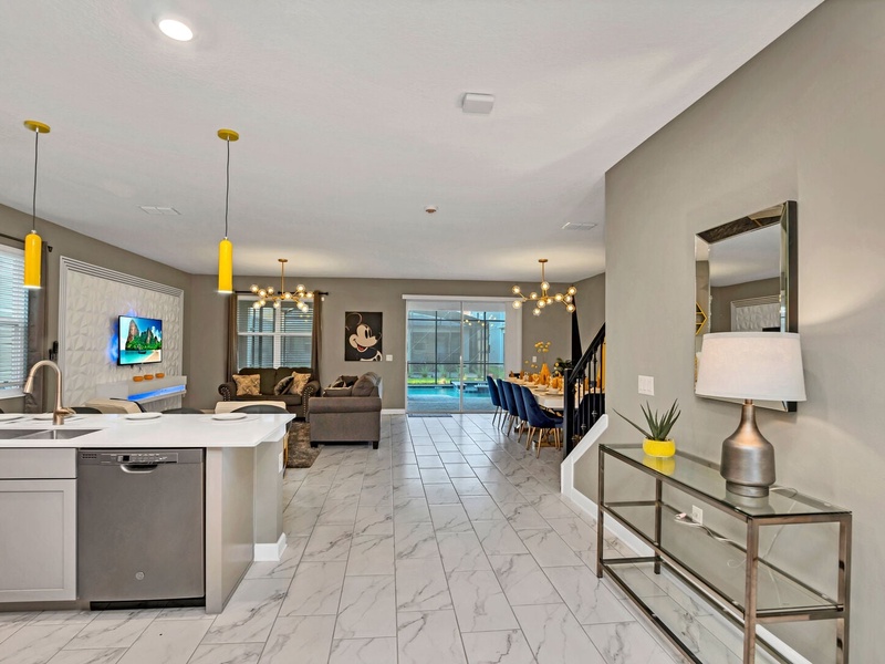 Spacious & Comfortable areas to enjoy with family!
