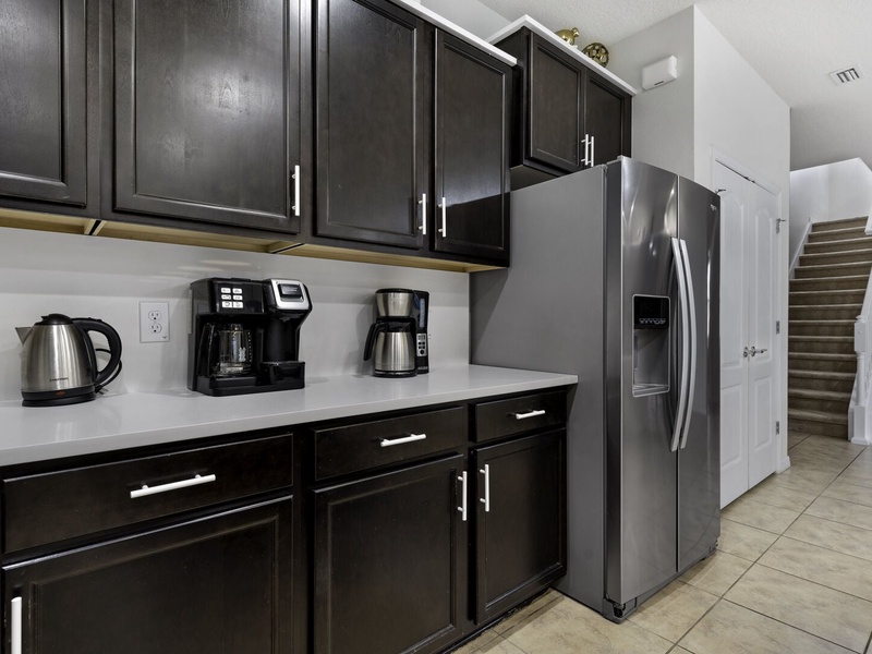 Fully equipped kitchens!