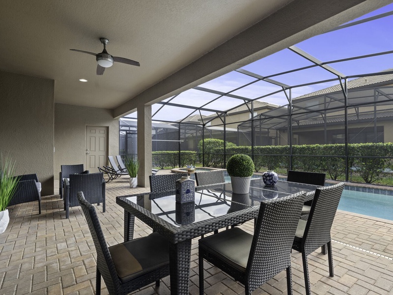 With the ideal outdoor space for al fresco meals and entertainment.